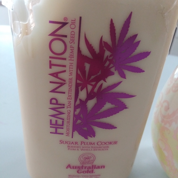 Temptations moisterizer - Picture 2 of 2